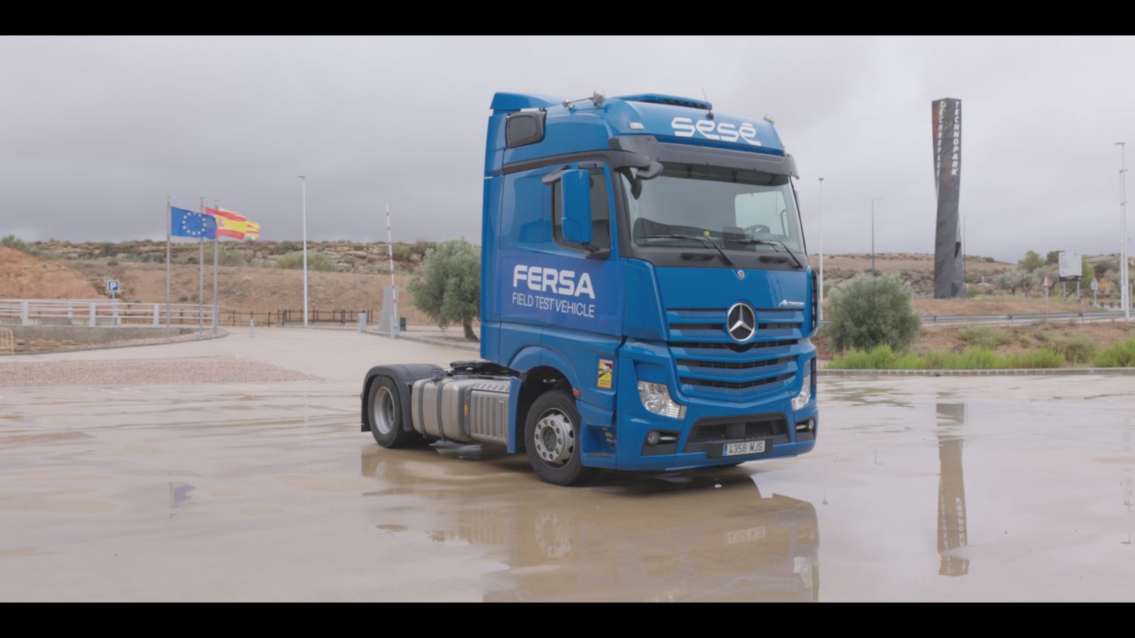 FERSA has just launched its new Fuel Efficient wheel hubs, a solution that aims to revolutionize the world of logistics with a friction reduction of up to 50%, and fuel savings of 7.30%, compared to original equipment manufacturer (OEM) bearings.